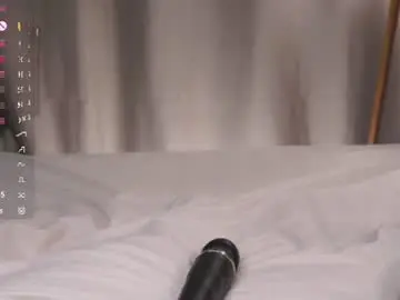 Chaturbate Free Live Porn of cinacandy