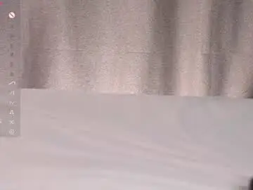 Chaturbate Live Sex Cam of cinacandy