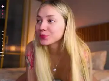 Chaturbate Best live sex cam show of cinacandy