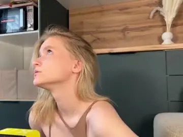 Chaturbate Best live sex cam show of adele_nick2202