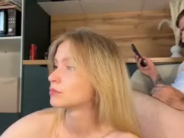 Chaturbate Nude Webcam of adele_nick2202