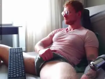 Chaturbate Free Porn Cam of chris_boy37