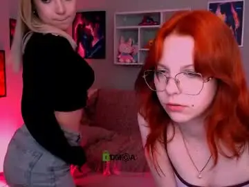 Chaturbate Live Sex of kriss_babyy
