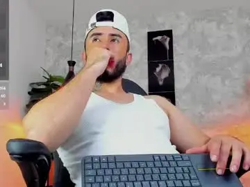 Chaturbate Live Porn of martin_foster_