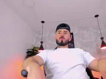 Chaturbate Sex Chat of martin_foster_