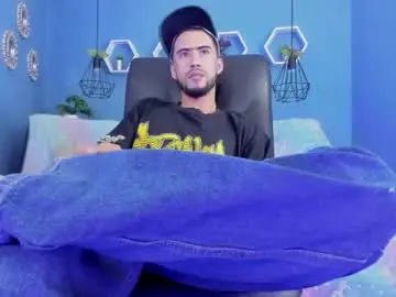 Chaturbate Free Porn Cam of harold_999