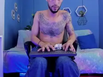 Chaturbate Live Sex of harold_999