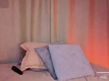 Chaturbate Live Sex of mia_bonneett