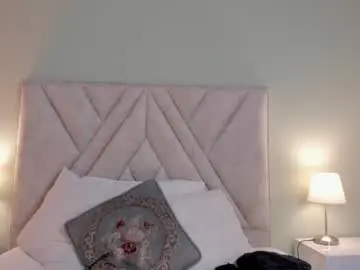 Chaturbate Live Sex Cam of amelia_saenz_