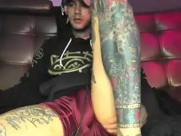Chaturbate Nude Webcam of jhonny_ackerman