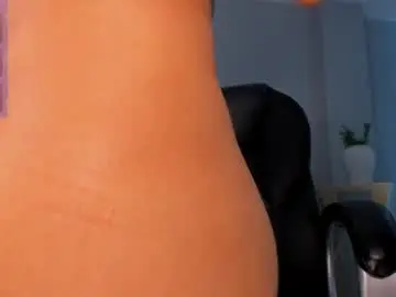 Chaturbate Watch Live Sex Cams of lisaflowersx