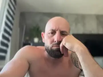 Chaturbate Live Porn of tommyx01