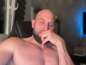 Chaturbate Live Sex Cam of tommyx01