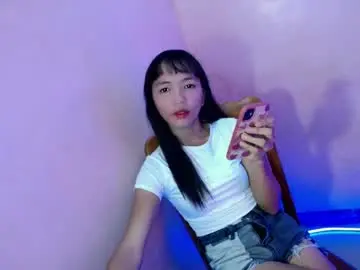 Chaturbate Live Sex Cam of nina_mochikiss21