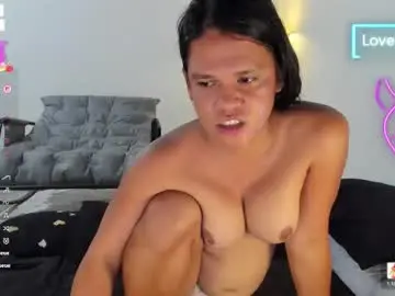 Chaturbate Best Webcam of bellalovesherfellas