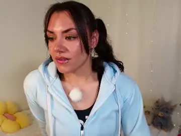 Chaturbate Sex Cam of isa_laurentt