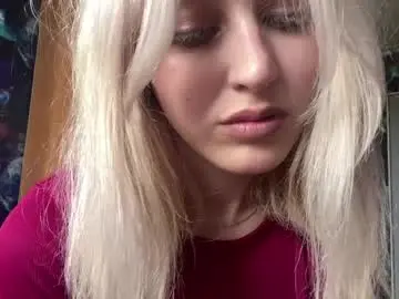 Chaturbate Live Sex Cam of evewiedrich