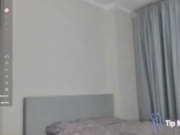 Chaturbate Free Porn Cam of wizloverr