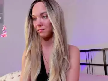 Chaturbate Live Sex of flora_amber