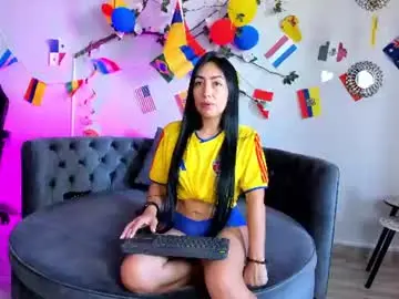 Chaturbate Sex Cam of mia_davis__