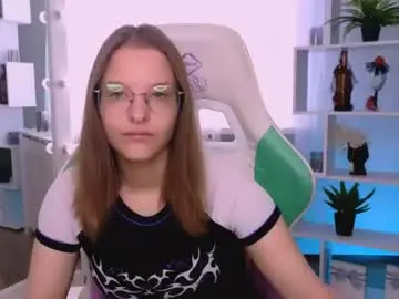 Chaturbate Free Live Porn of miranda__low