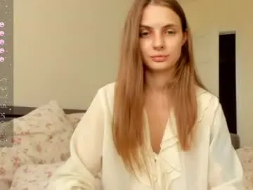 Chaturbate Live Sex Cam of ju_lii