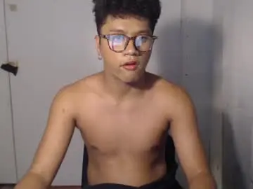 Chaturbate Live Porn of naughtyhot_star19
