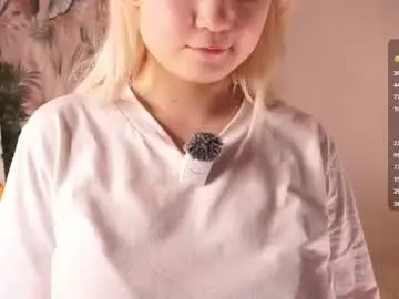 Chaturbate Live Sex of zara_shine