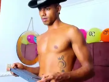 Chaturbate Live Sex Cam of lil___king