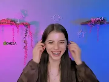 Chaturbate Live Porn of lyra_desire