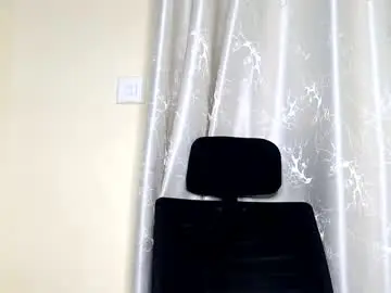 Chaturbate Free Live Porn of petite_freakette