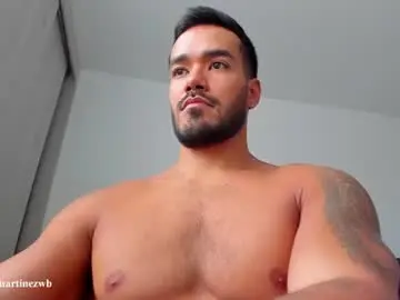 Chaturbate Best live sex cam show of alexander_martines
