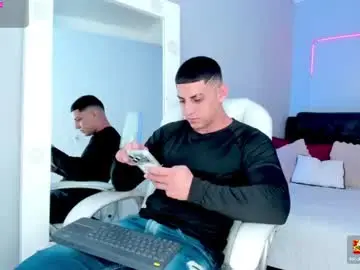 Chaturbate Live Porn of alex_cute77