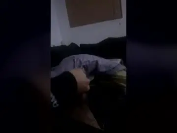 Chaturbate Sex Cam of raeeseez1