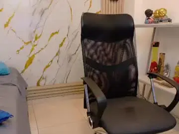 Chaturbate Free Porn Cam of zayn_fox32