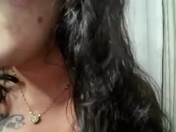 Chaturbate Live Sex Cam of sexy_lolas
