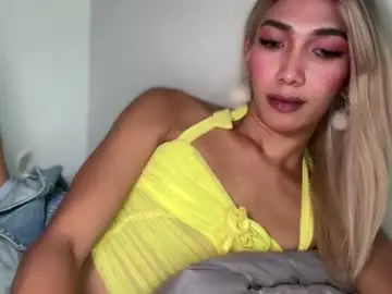 Chaturbate Best live sex cam show of azalea_cum69