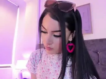 Chaturbate Live Sex Cam of megan_morphy