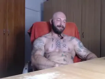 Chaturbate Live Sex of strongivan