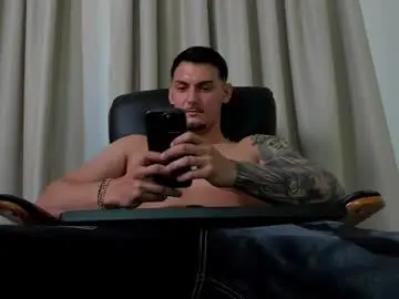 Chaturbate Free Live Porn of clintmasterss