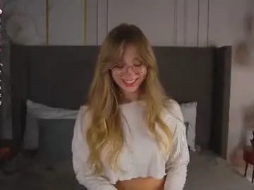 Chaturbate Adult Video Chat of loraineluff