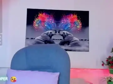 Chaturbate Live Sex Cam of rosi_cooper