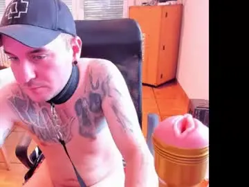 Chaturbate Sex Chat of ohihoe92