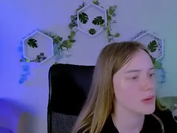 Chaturbate Free Porn Cam of sadie_peach