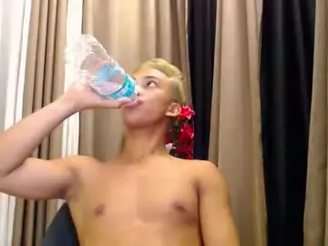 Chaturbate Adult Webcam of hunk_edward