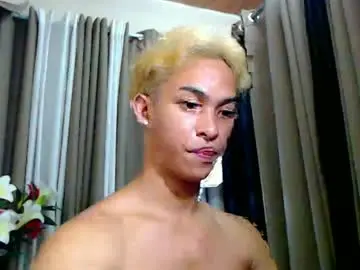 Chaturbate Live Sex Cam of hunk_edward
