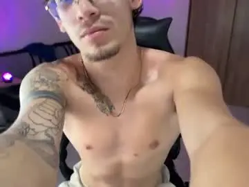 Chaturbate Best live sex cam show of kisan_smith