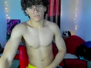 Chaturbate Watch Live Sex Cams of tom_blue10