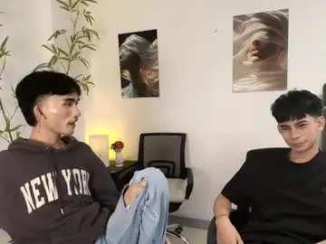 Chaturbate Live Sex Cam of alluring_alpha