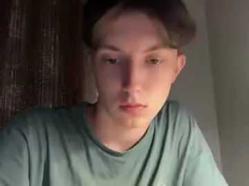 Chaturbate Live Sex Cam of _zenvor_